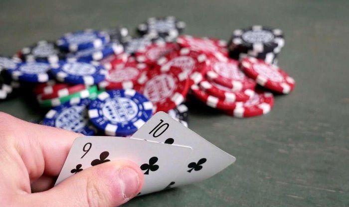 Giới thiệu, hướng dẫn chơi cược Game bài Poker tại IWIN68 Club